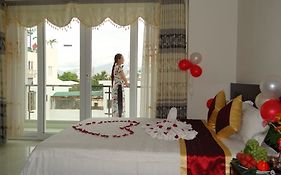 Bach Duong Hotel 2